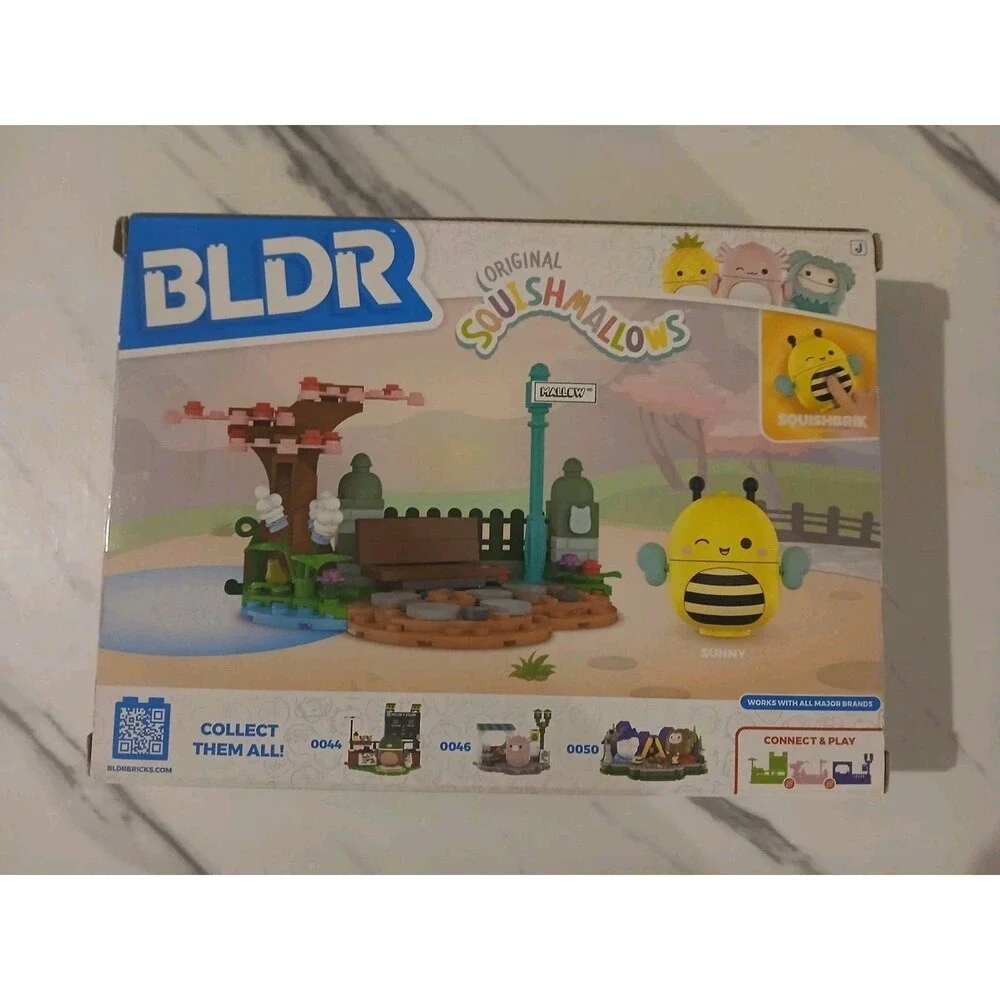 BLDR Squishmallows Sunny’s Park Life Building Set 0043 Construction Toy NEW